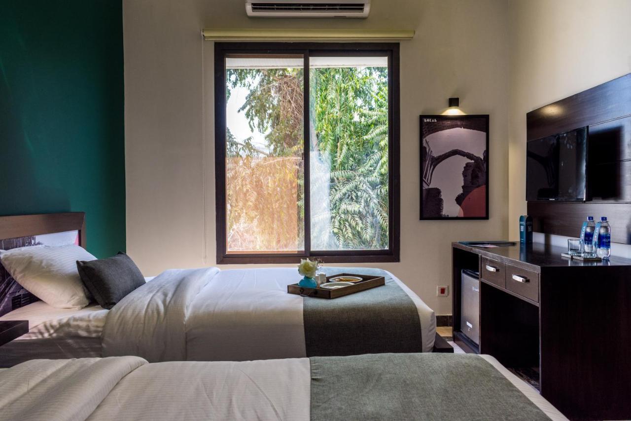 Lokal Rooms X Shahrah-E-Faisal Karachi Exterior photo